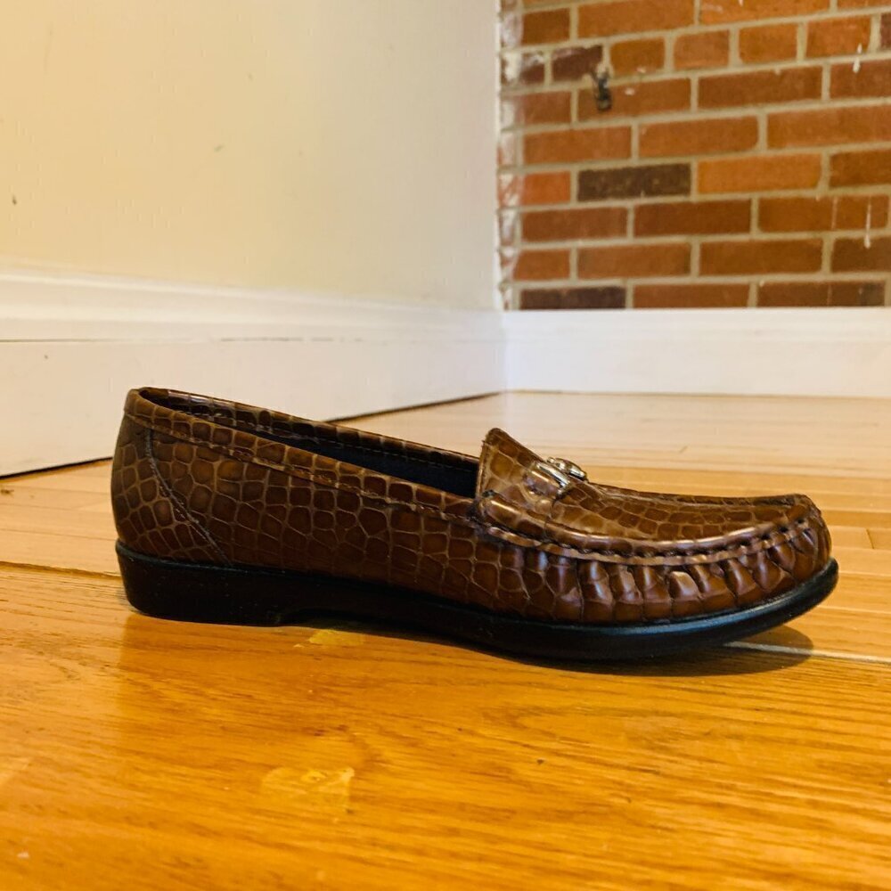 SAS Simplify Womens Size 8.5 M Brown Croc Shoes Leather Tripad Comfort Loafer - Picture 2 of 16
